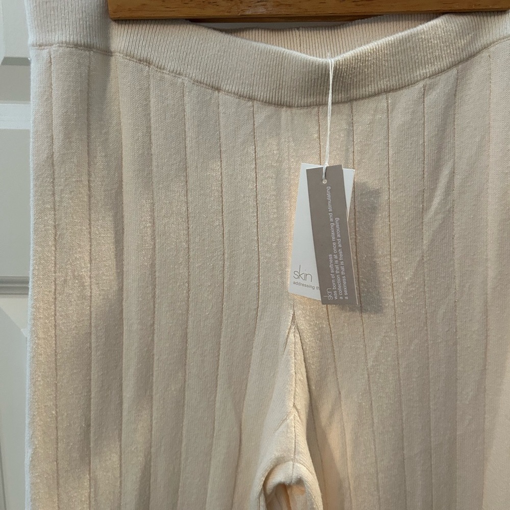 NWT Skin Lounge Pants - Ribbed Cream Size M